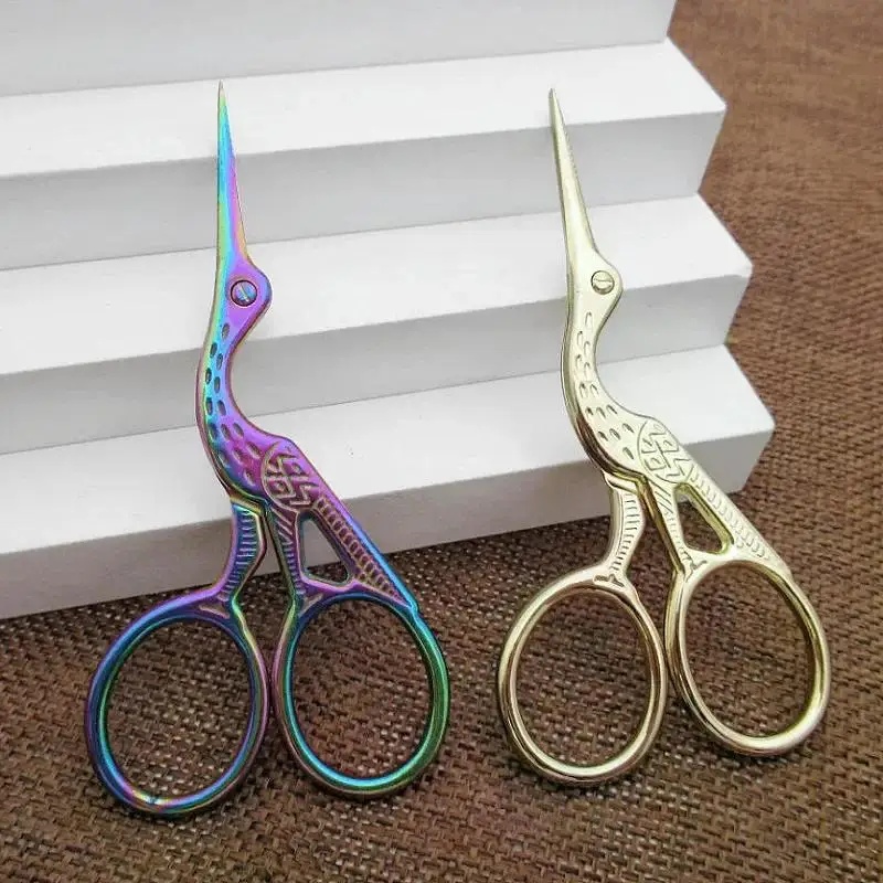 Embroidery Scissors Small - Kraanvogelschaar Retro Kruissteek Antiek Zwart Vintage