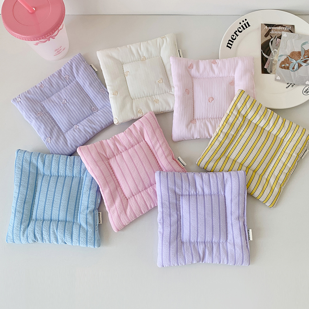 Met katoen gevulde crèmekleuri - Embroidery Cream recensie en prijs