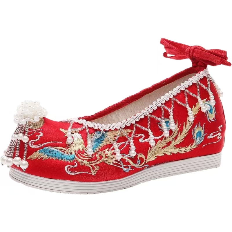 Vrouwen Nieuwe Rode Geborduurd - Embroidery Red recensie en prijs
