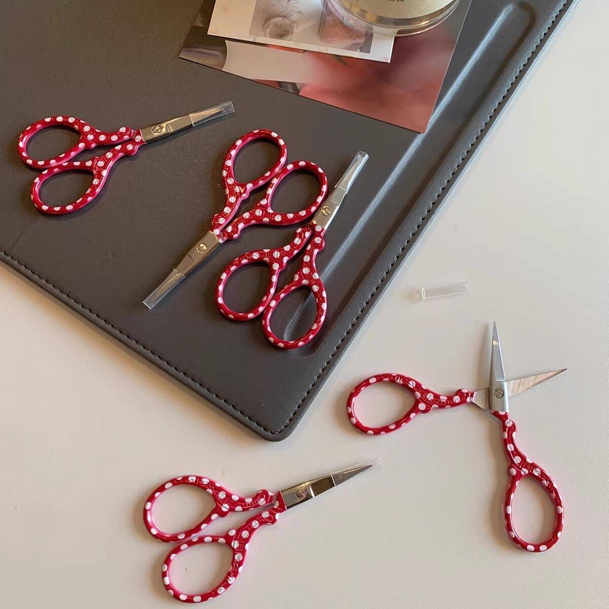 Retro compacte borduurzakmes,  - Embroidery Scissors Small recensie en prijs